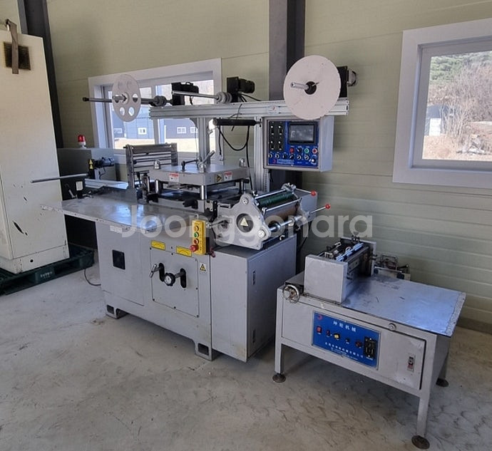 타발기 고속 타발 재단기 프레스 32x32 시링기 서보 피딩 원단 재단 컷팅기 롤재단기--0